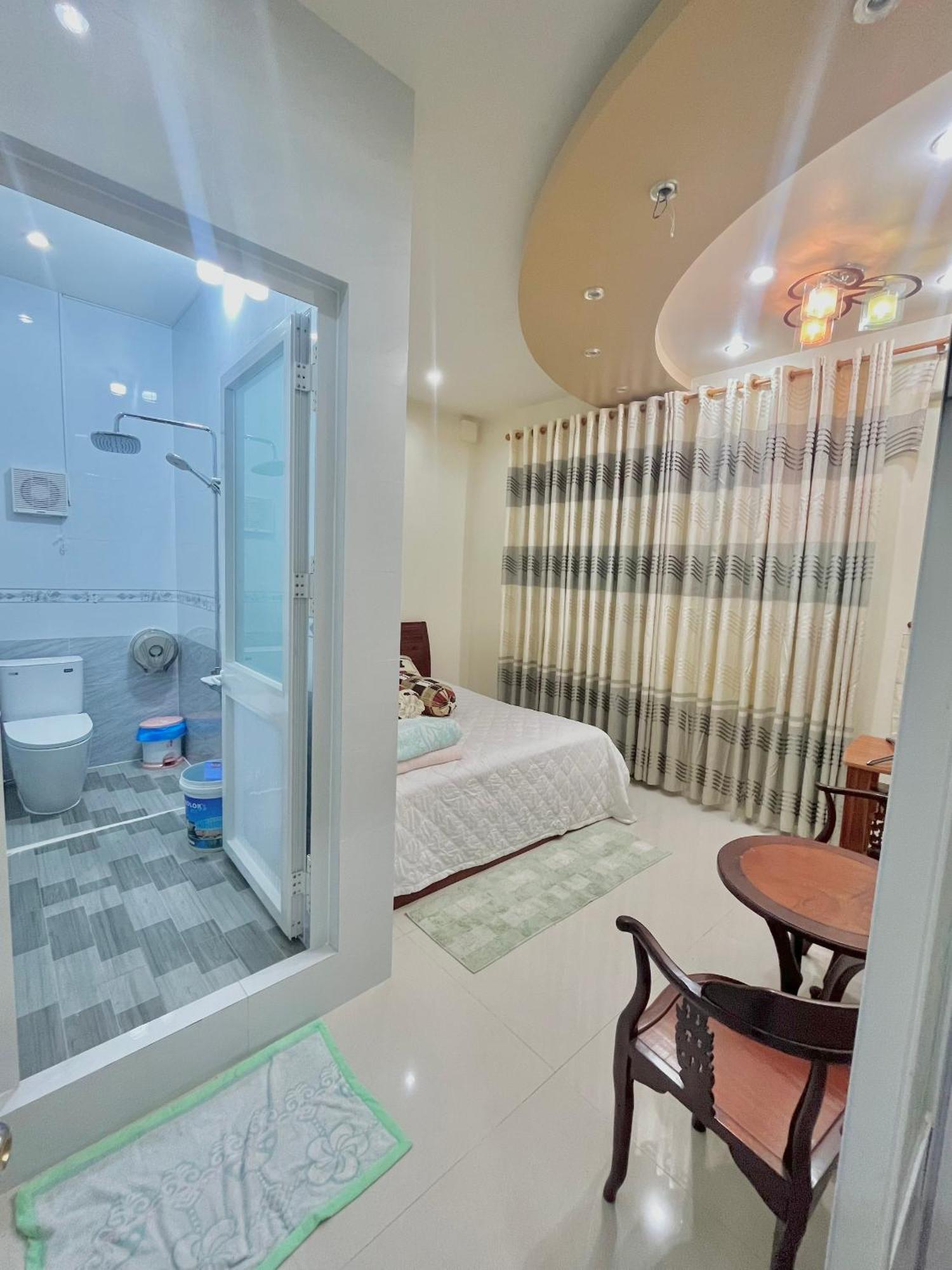 Cherry Homestay - Hoang De Motel Châu Đốc Ngoại thất bức ảnh